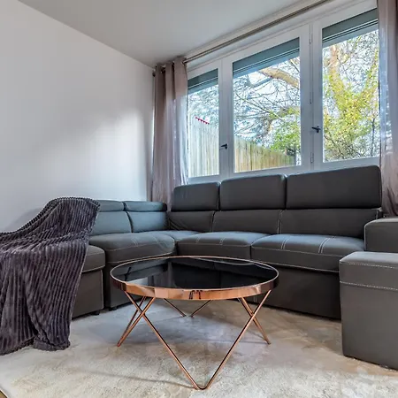 Apartment Oasis Urbaine For 8 Near To Paris *
